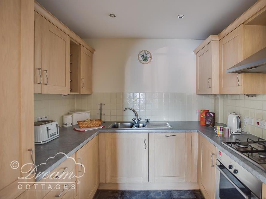 Bridge Apartment Веймут Екстер'єр фото